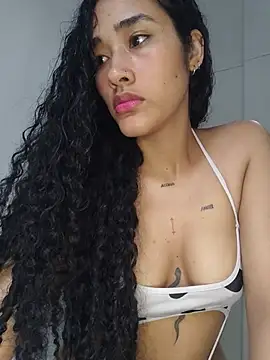 jaderossxx online show from July 4, 4:22 pm