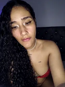 jaderossxx online show from April 18, 1:52 am