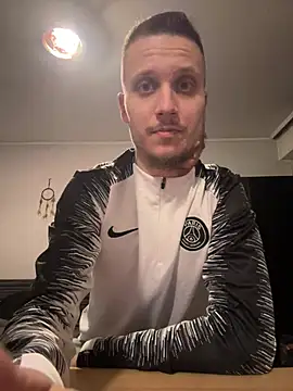 BWC69 69 69 online show from December 28, 7:54 pm