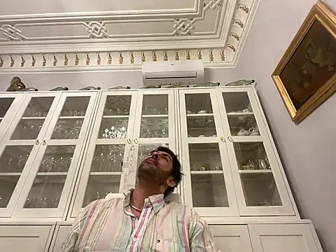 xxlbarcelona online show from April 2, 9:21 pm