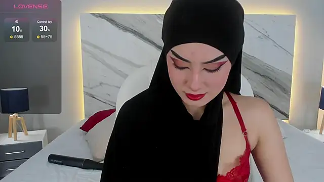fatimarab online show from March 18, 7:44 pm