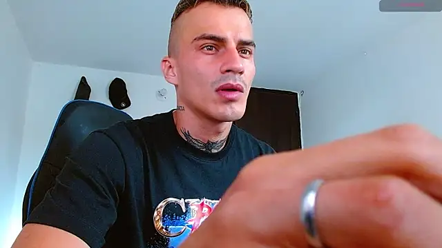 bray hotboy777 online show from January 14, 3:15 pm