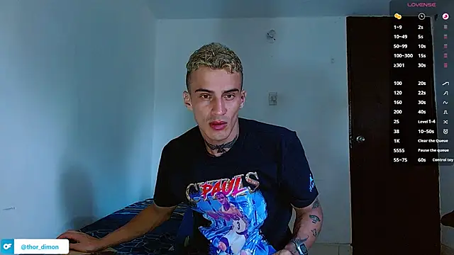 Snapshot of bray_hotboy777 chatting on June 25, 8:58 pm bray hotboy777 online show from June 25, 8:58 pm