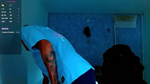 Snapshot of bray_hotboy777 chatting on March 19, 10:31 pm bray hotboy777 online show from March 19, 10:31 pm