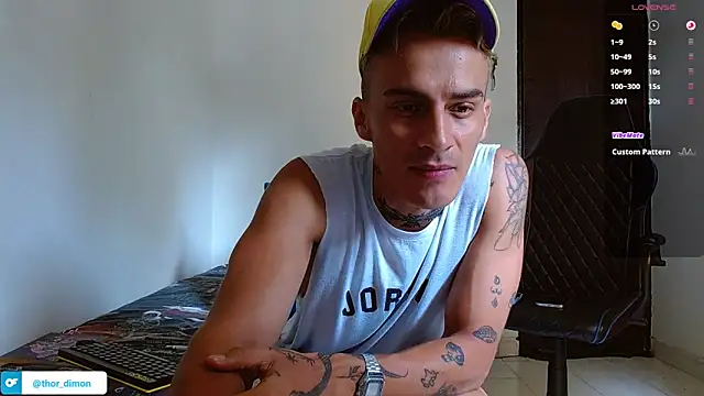 bray hotboy777 online show from March 22, 2:51 pm