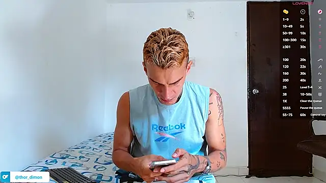 bray hotboy777 online show from March 28, 4:08 pm