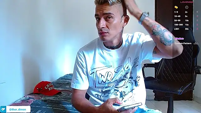 bray hotboy777 online show from March 21, 2:10 pm