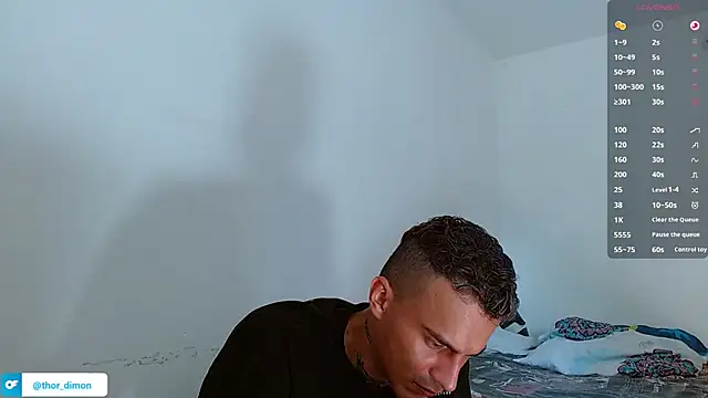 bray hotboy777 online show from April 18, 3:36 pm