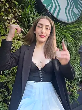 IvonneJoy online show from April 29, 5:17 pm