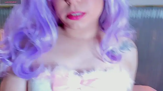 Vicky Campbell  online show from September 26, 12:17 am