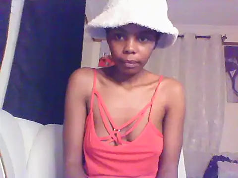 sweetanabella4 online show from March 28, 9:05 pm