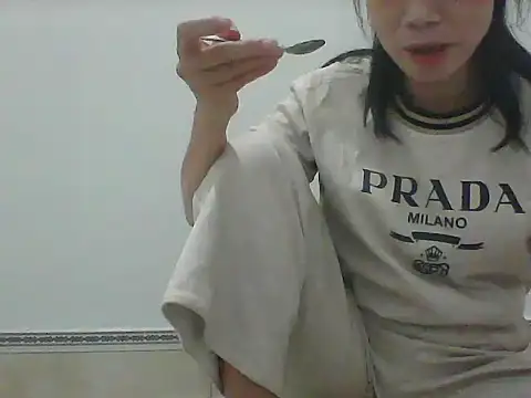 Snapshot of Dumani99 chatting on October 26, 9:10 am Dumani99 online show from October 26, 9:10 am