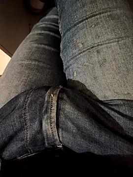 Snapshot of franko1987 chatting on February 26, 5:07 am franko1987 online show from February 26, 5:07 am