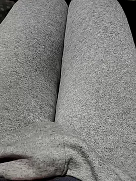 Snapshot of franko1987 chatting on February 8, 4:54 am franko1987 online show from February 8, 4:54 am