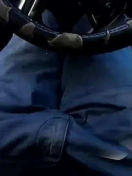 Snapshot of franko1987 chatting on September 19, 9:35 am franko1987 online show from September 19, 9:35 am