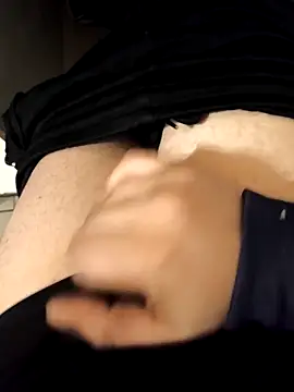 Snapshot of franko1987 chatting on November 19, 5:07 am franko1987 online show from November 19, 5:07 am