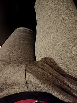 Snapshot of franko1987 chatting on February 14, 6:24 am franko1987 online show from February 14, 6:24 am