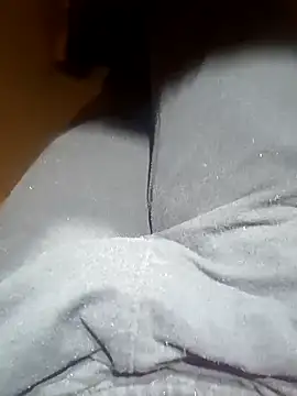 Snapshot of franko1987 chatting on March 6, 4:19 am franko1987 online show from March 6, 4:19 am