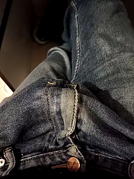 Snapshot of franko1987 chatting on November 11, 4:18 am franko1987 online show from November 11, 4:18 am