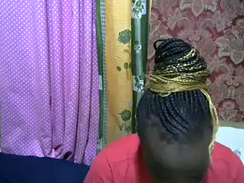 Snapshot of Thicky_kyla chatting on March 18, 5:12 am Thicky kyla online show from March 18, 5:12 am