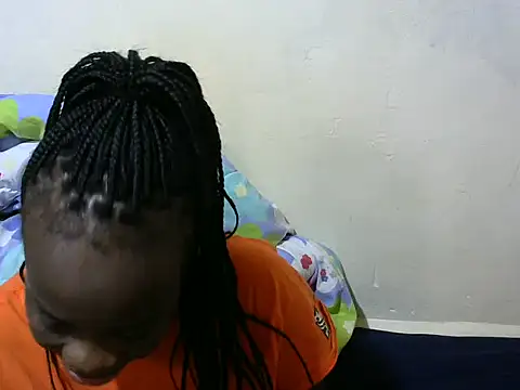 Snapshot of Thicky_kyla chatting on July 15, 10:11 am Thicky kyla online show from July 15, 10:11 am