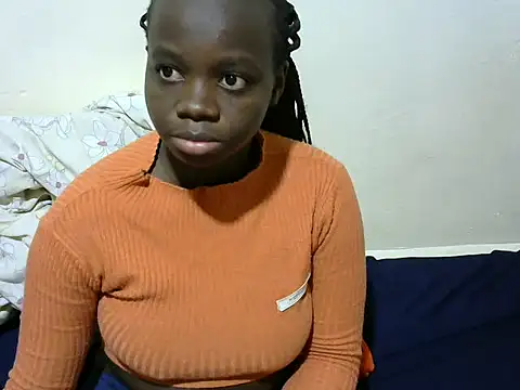Snapshot of Thicky_kyla chatting on September 12, 1:50 am Thicky kyla online show from September 12, 1:50 am