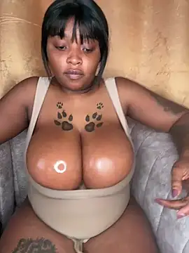 Snapshot of Savage_baby chatting on March 8, 1:47 pm Savage baby online show from March 8, 1:47 pm