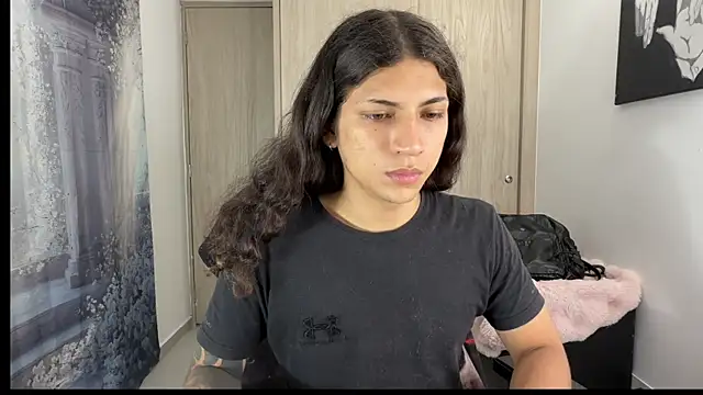 Snapshot of gabriel__manson chatting on November 9, 3:21 am gabriel manson online show from November 9, 3:21 am