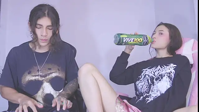 Snapshot of gabriel__manson chatting on January 12, 1:11 am gabriel manson online show from January 12, 1:11 am