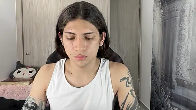 Snapshot of gabriel__manson chatting on December 20, 7:55 am gabriel manson online show from December 20, 7:55 am