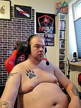 PupW0lfy online show from January 30, 3:29 pm