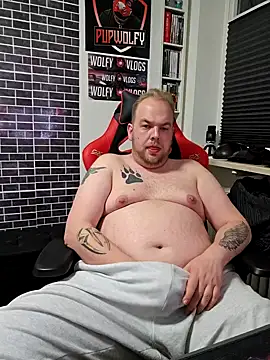 PupW0lfy online show from January 11, 8:10 pm