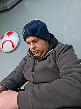 PupW0lfy online show from January 7, 11:26 am