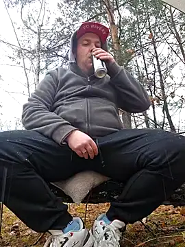 PupW0lfy online show from January 28, 11:38 am