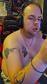 PupW0lfy online show from December 20, 7:28 pm