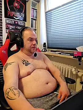 PupW0lfy online show from January 28, 3:14 pm