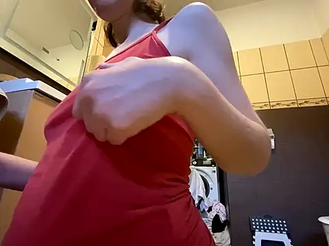 Milky hairy mommy online show from November 12, 7:45 am