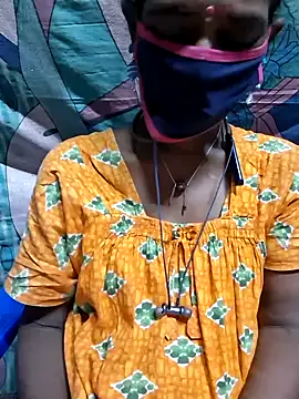 Snapshot of Tamil--Rani chatting on October 31, 1:41 pm Tamil--Rani online show from October 31, 1:41 pm