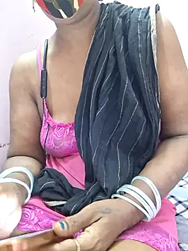 Tamil--Rani online show from August 4, 2:54 pm