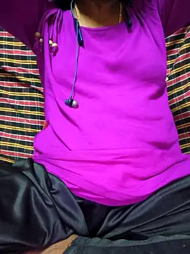 Snapshot of Tamil--Rani chatting on March 3, 5:31 pm Tamil--Rani online show from March 3, 5:31 pm