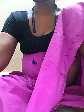 Snapshot of Tamil--Rani chatting on February 22, 11:02 am Tamil--Rani online show from February 22, 11:02 am