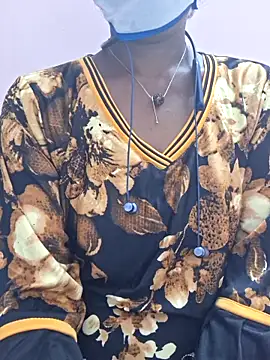 Snapshot of Tamil--Rani chatting on December 1, 2:40 pm Tamil--Rani online show from December 1, 2:40 pm