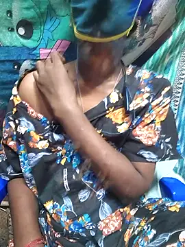 Snapshot of Tamil--Rani chatting on September 9, 12:14 pm Tamil--Rani online show from September 9, 12:14 pm