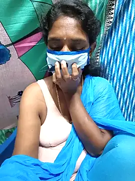 Snapshot of Tamil--Rani chatting on March 10, 3:30 pm Tamil--Rani online show from March 10, 3:30 pm