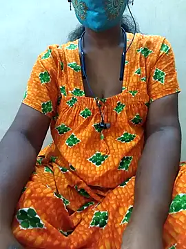 Snapshot of Tamil--Rani chatting on February 20, 10:59 am Tamil--Rani online show from February 20, 10:59 am