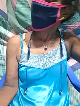 Snapshot of Tamil--Rani chatting on October 30, 1:53 pm Tamil--Rani online show from October 30, 1:53 pm