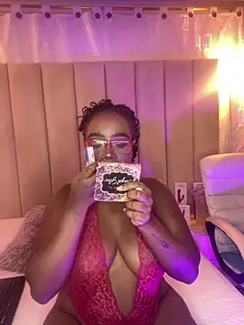 Britanymooree online show from March 12, 9:19 pm