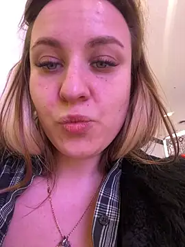 OlgaBuzzz online show from February 6, 8:54 am