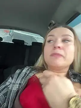 OlgaBuzzz online show from February 8, 7:39 am