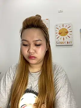 Odette68 online show from March 4, 1:02 am